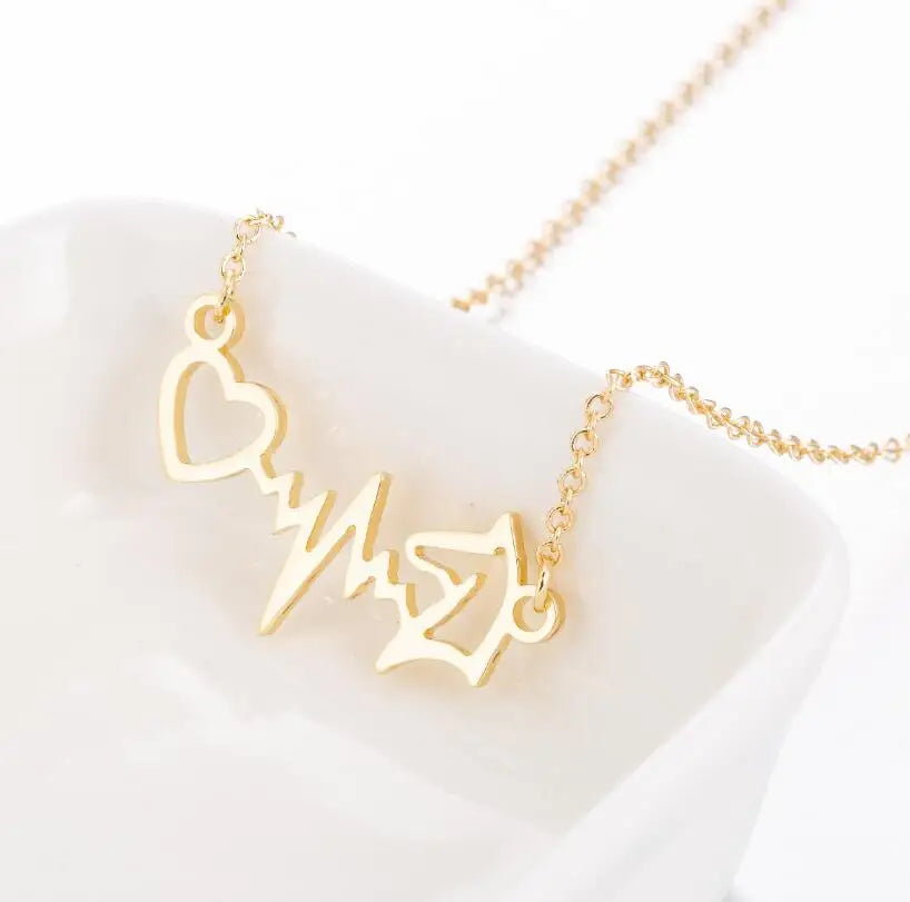 Stainless Steel Heart Pendant Choker Necklace For Women Birthday Gifts Clavicle Chain Aesthetic Jewelry Wholesale Charms