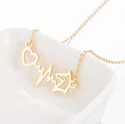 Stainless Steel Heart Pendant Choker Necklace For Women Birthday Gifts Clavicle Chain Aesthetic Jewelry Wholesale Charms