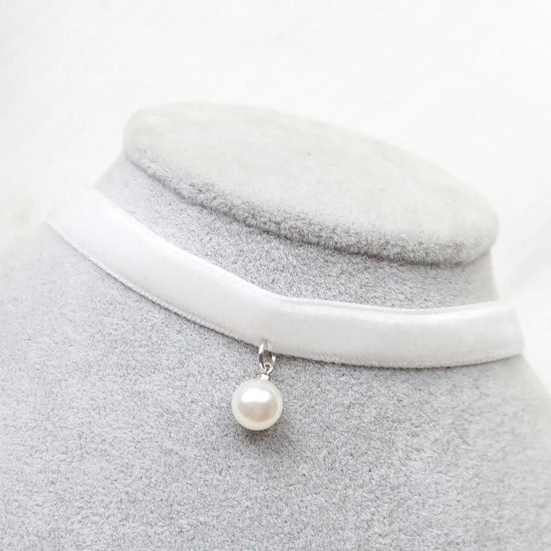 Choker Necklace For Women Elegant White Lace Velvet Stretch Strip Flower Star Pendant Short Clavicle Necklace Aesthetic Jewelry