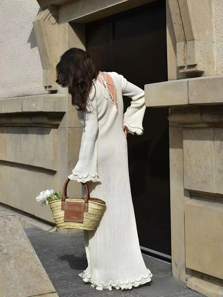 Backless Ruffles Pleated Long Dress Women Winter Fashion White Flare Sleeve Elegant Party Robes Streetwear Knitted Maxi Dresses