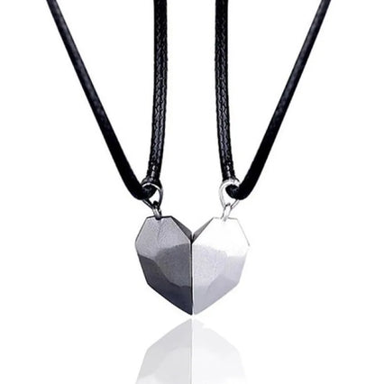 Korean Fashion Magnetic Couple Necklace For Lovers Gothic Punk Heart Pendant Necklace For Men Women Necklaces Party Gift Jewelry