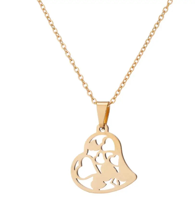 Stainless Steel Heart Pendant Choker Necklace For Women Birthday Gifts Clavicle Chain Aesthetic Jewelry Wholesale Charms