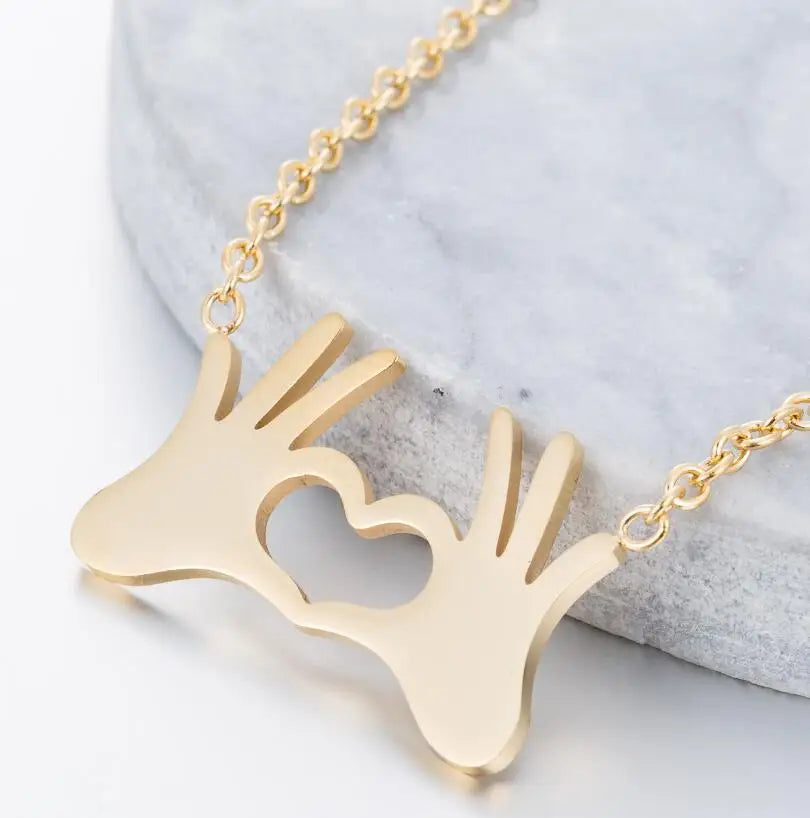 Stainless Steel Heart Pendant Choker Necklace For Women Birthday Gifts Clavicle Chain Aesthetic Jewelry Wholesale Charms